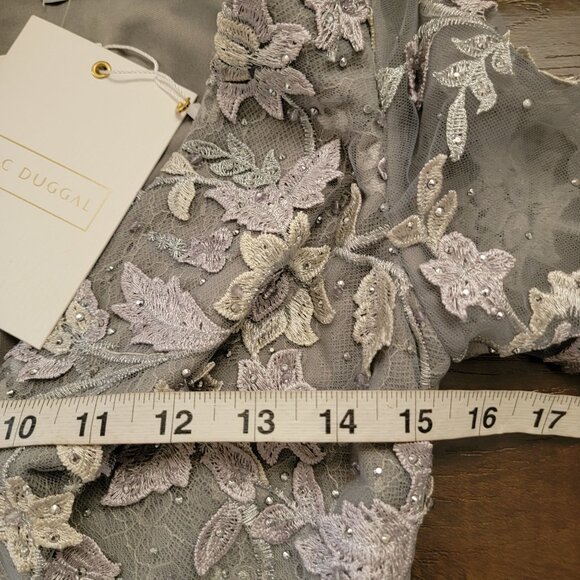 Mac Duggal Floral Applique Gown Women 4 3D Fairy Whimsical Formal Elegant Luxury - Picture 5 of 7